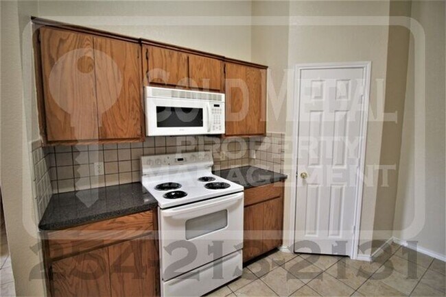 Building Photo - 4109 Elms Run Cir