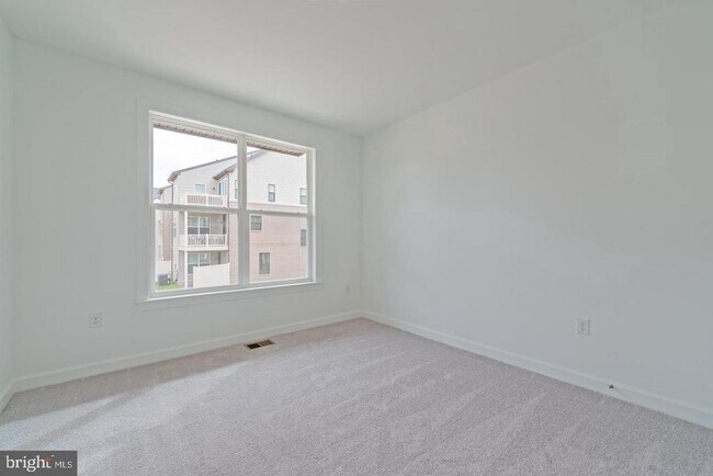 Building Photo - 14320 Yesler Ave