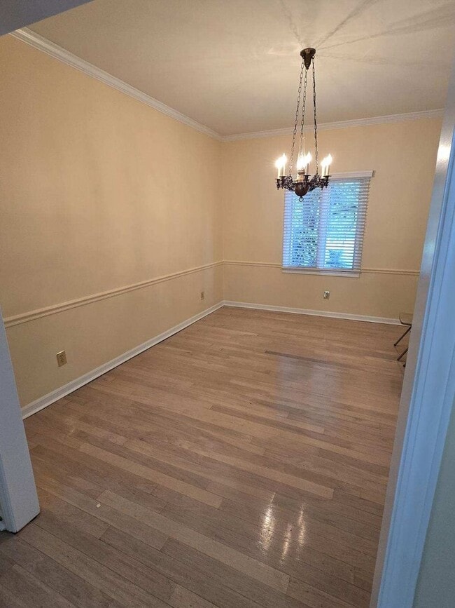 Building Photo - 3 Bedroom/ 2 bath Condo in Fountain Manor