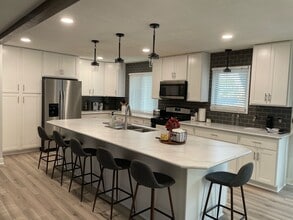 Building Photo - 3280 Lower 150th St W