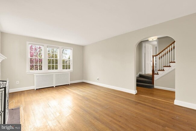 Building Photo - 4809 Wellington Dr