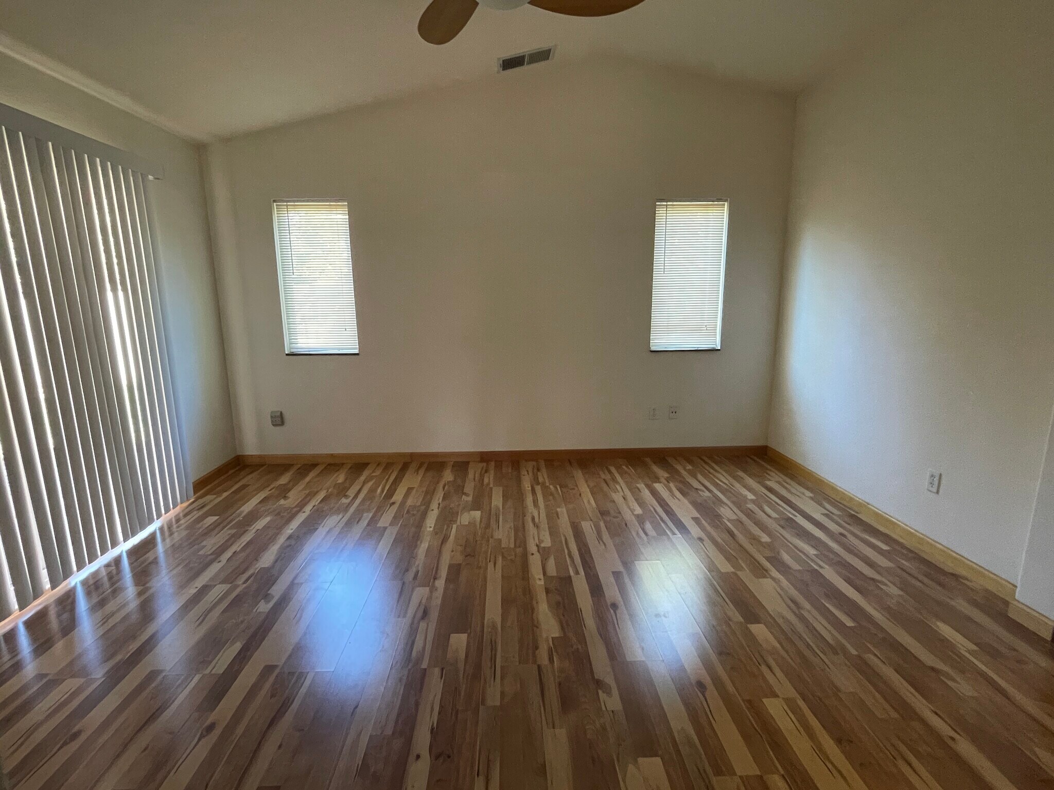 Main Bedroom 1 - 3870 Graham Island Rd