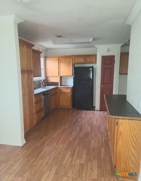 Building Photo - 1306 Duvall Dr