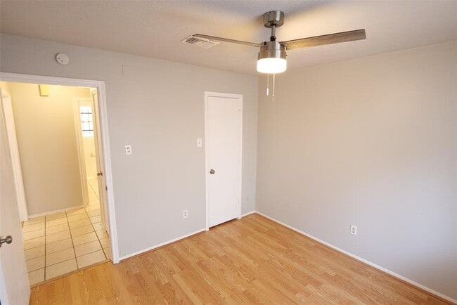 Building Photo - 13314 Ensley Wood Dr