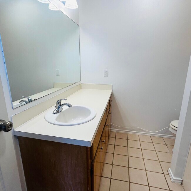 Building Photo - 6114 10th St