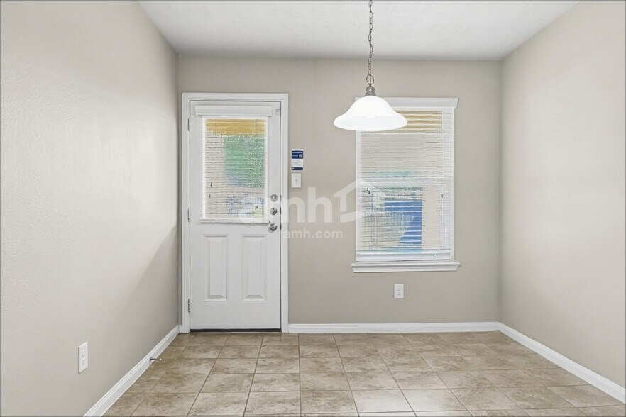 Building Photo - 19534 Aventine Plantation Dr