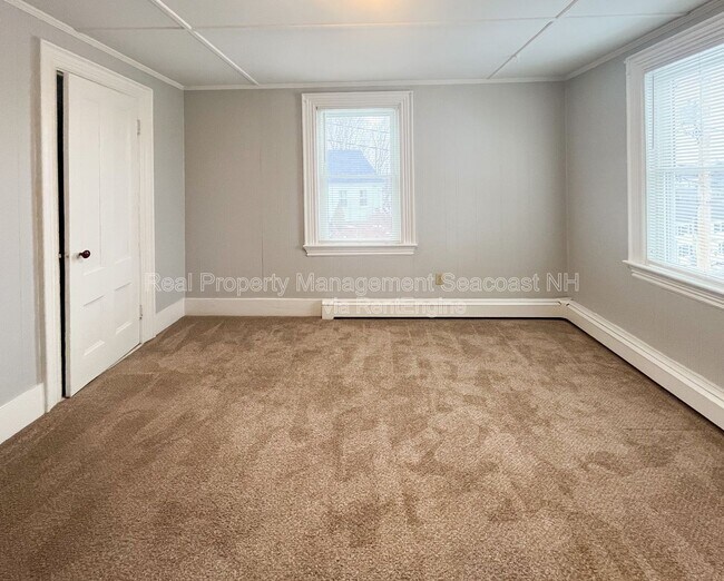 Building Photo - 11 Beacon St