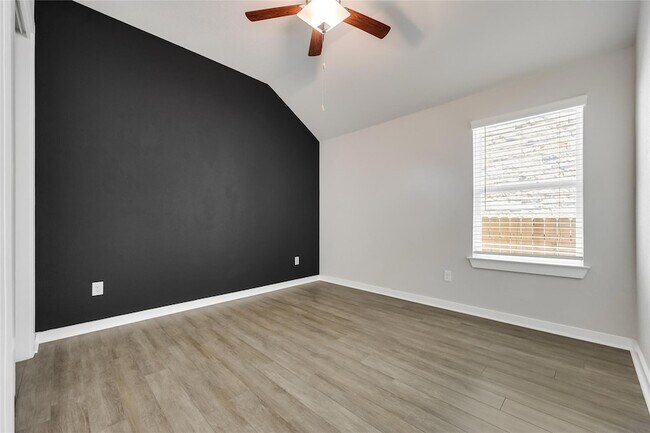 Building Photo - 4318 Frankfurt Ln