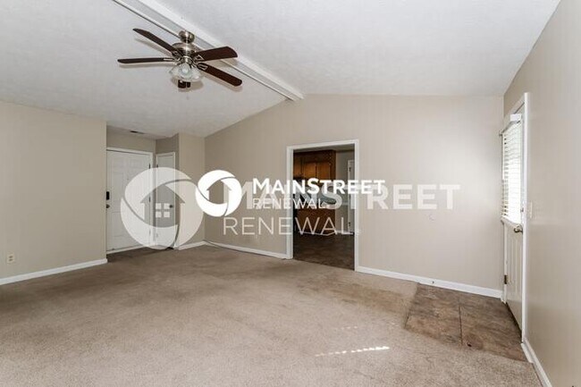 Building Photo - 3 Bedroom Pet-Friendly Home in Covington, ...