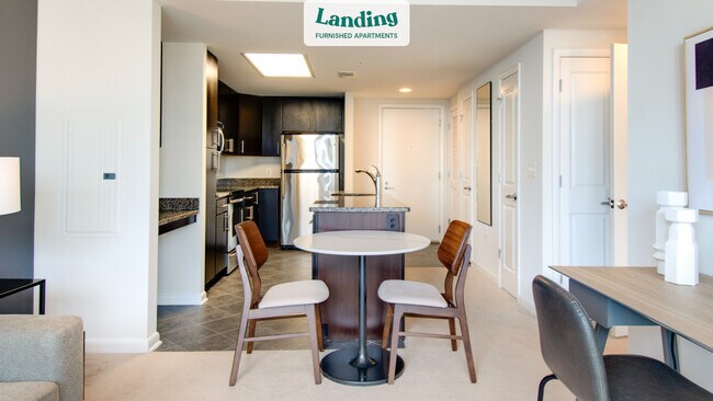 Building Photo - 1330 S Fair St