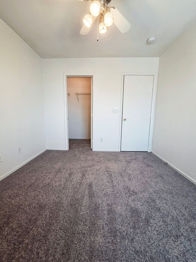 Building Photo - 3 Bedroom Home with New Carpet Upstairs & Spacious Backyard
