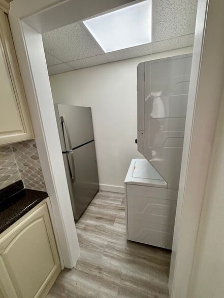 Building Photo - 7 Franklin Ave