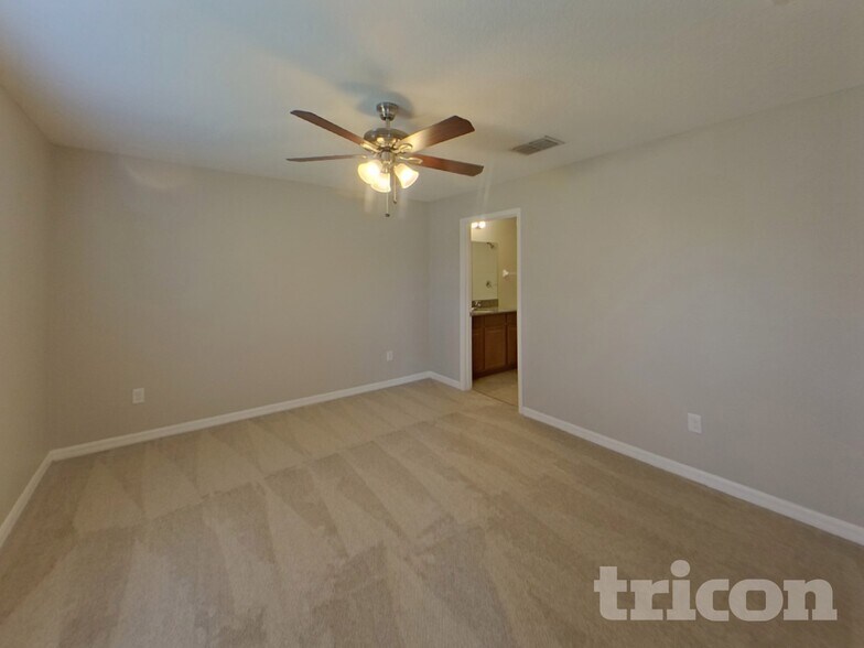 Building Photo - 12742 Lemon Pepper Dr