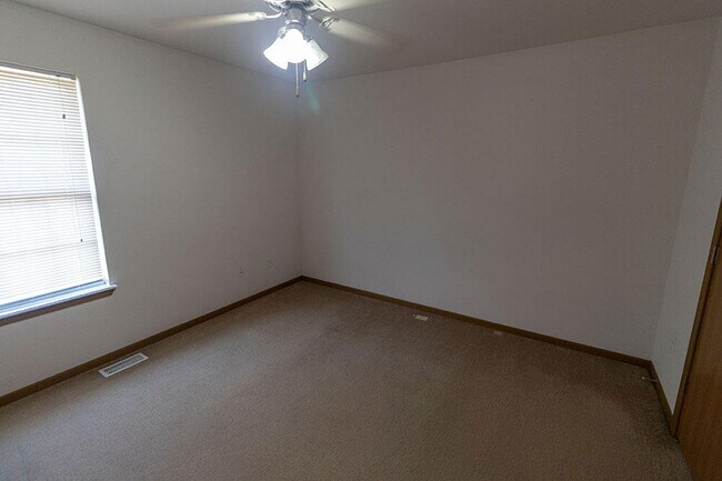 Building Photo - 1619 Citadel Dr