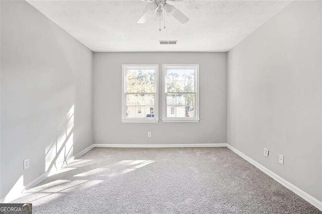 Building Photo - 5232 Ridge Forest Dr
