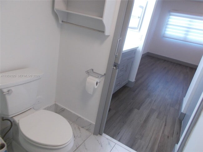 Building Photo - 701 SW 141st Ave