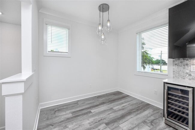 Building Photo - 1520 N Pierce St