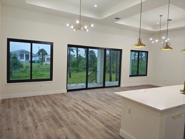 Building Photo - 14914 San Domingo Blvd