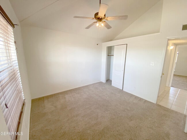 Building Photo - 4320 Loma Del Norte Dr