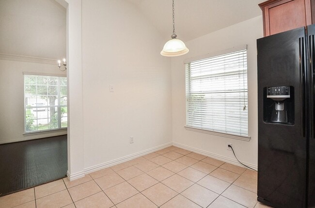 Building Photo - 7038 Cornflower Ln