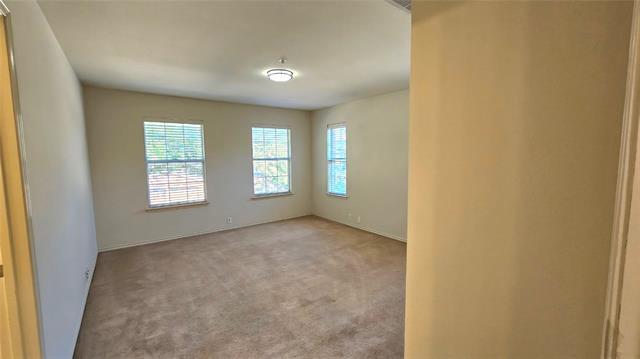Building Photo - 501 Jeans Creek Dr