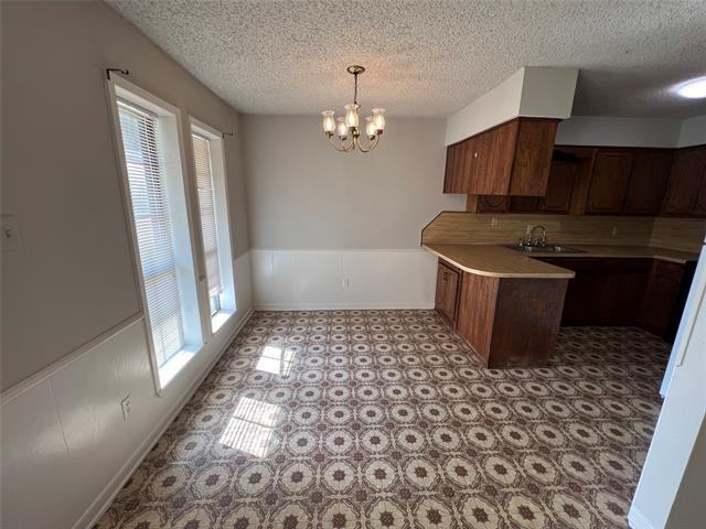 Building Photo - 2301 N Woods St