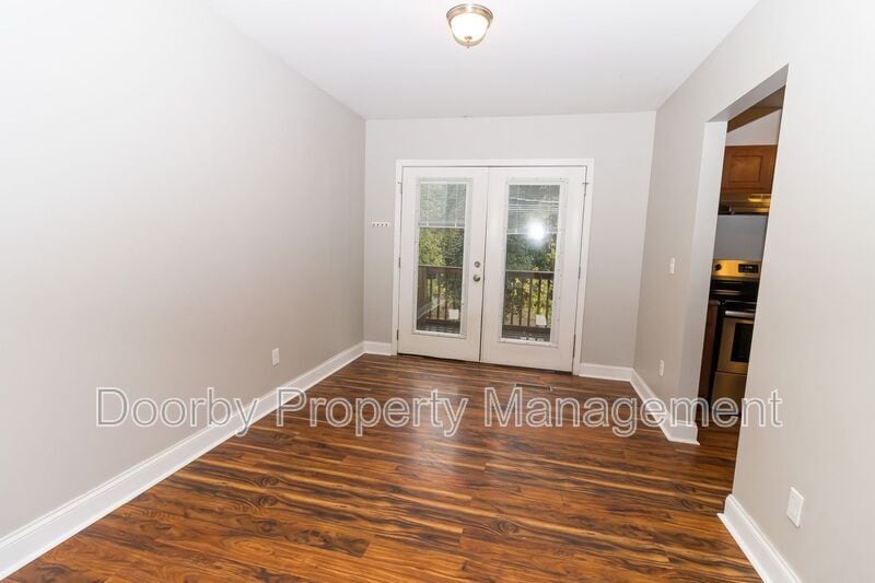 Building Photo - 1712 Tunnel Blvd