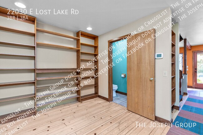 Building Photo - 22030 E Lost Lake Rd