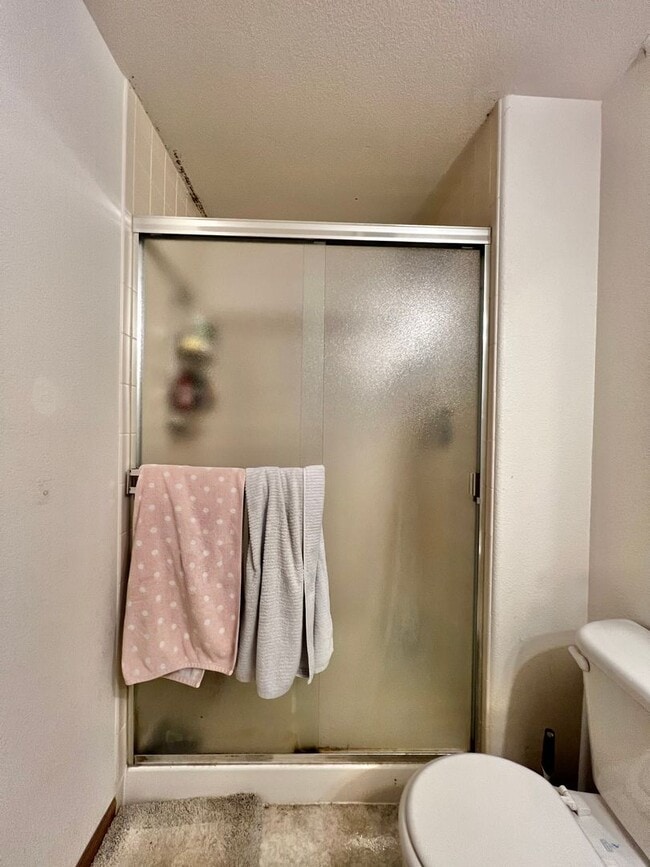 Building Photo - 4 Bed 3 Bath Townhouse in West Fort Collins!