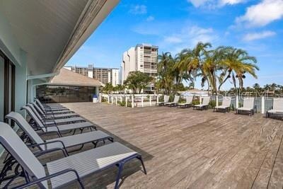 Building Photo - 9425 Blind Pass Rd