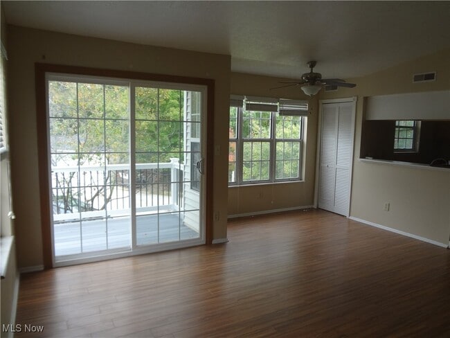 Building Photo - 1304 Stoney Run Trail