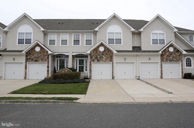 Building Photo - 60 Cypress Point Road