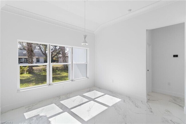 Building Photo - 23117 Hammond Ave