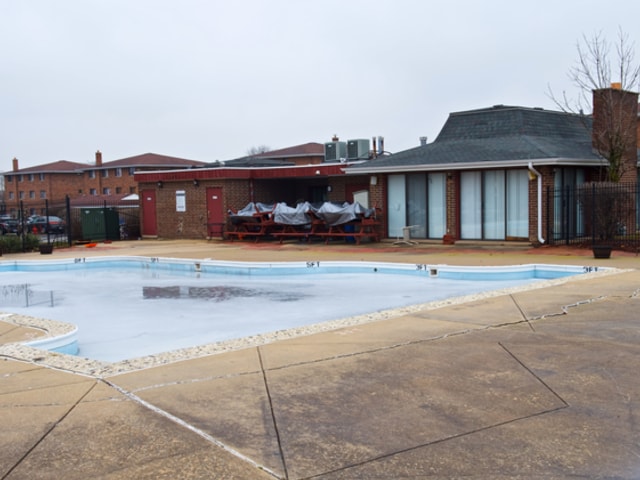 Building Photo - 15820 Terrace Dr