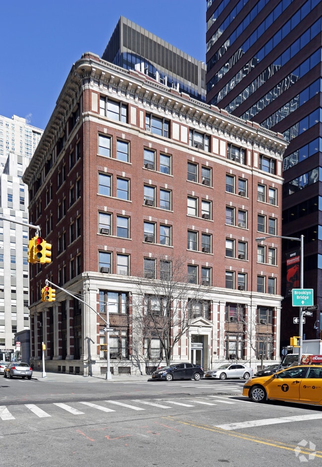 Building Photo - 160 Front St