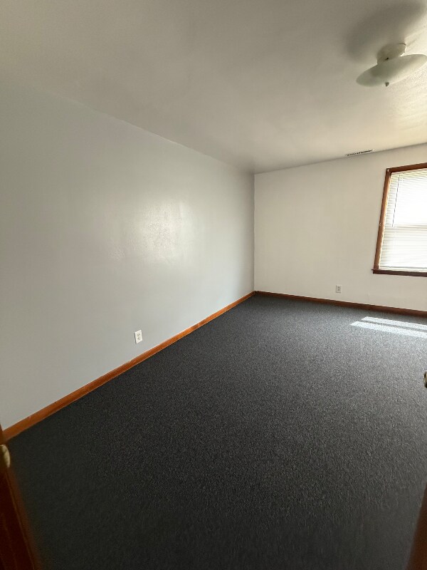 Building Photo - 1523 Melvin Ave