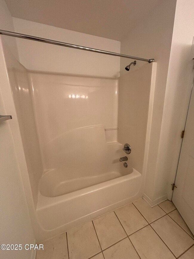 Building Photo - 3022 Meadow St