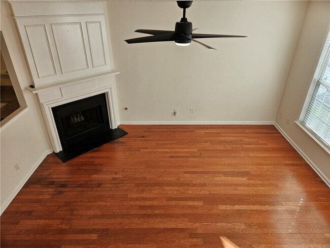Building Photo - 4645 Valais Ct