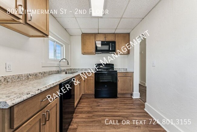 Primary Photo - 802 Zimmerman St
