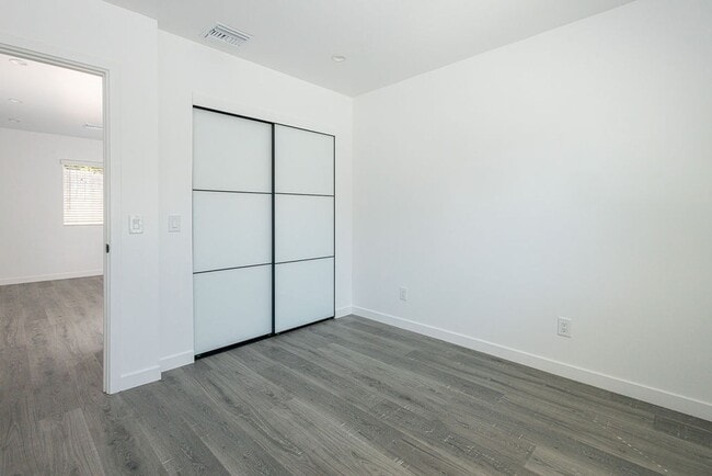 Building Photo - Brand New ADU in Silver Lake