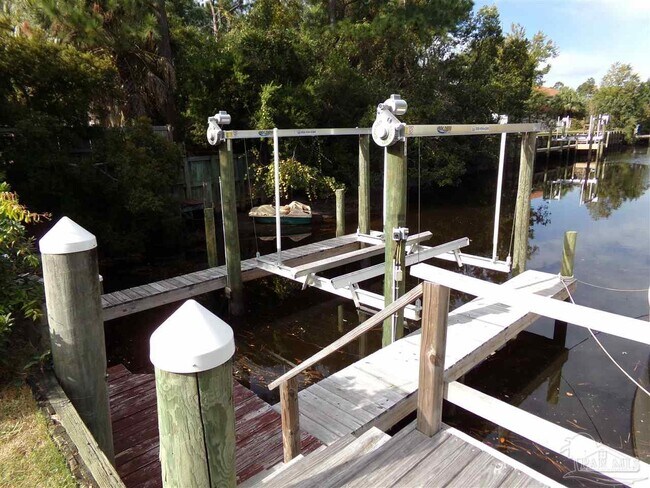 Building Photo - 2974 Duke Dr