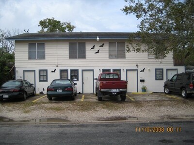 Primary Photo - 1705 Holloman Dr