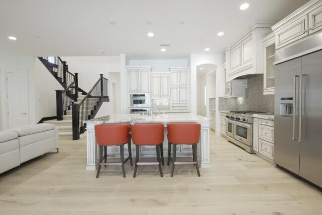 Building Photo - 4961 Ashville Dr