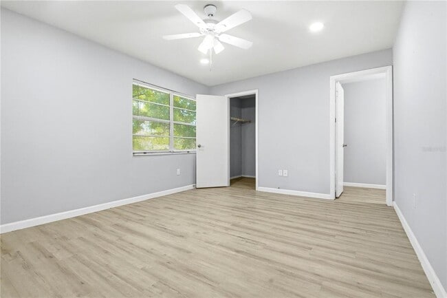 Building Photo - 14113 Village Terrace Dr