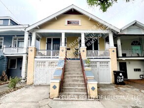Building Photo - 4832 Banks St