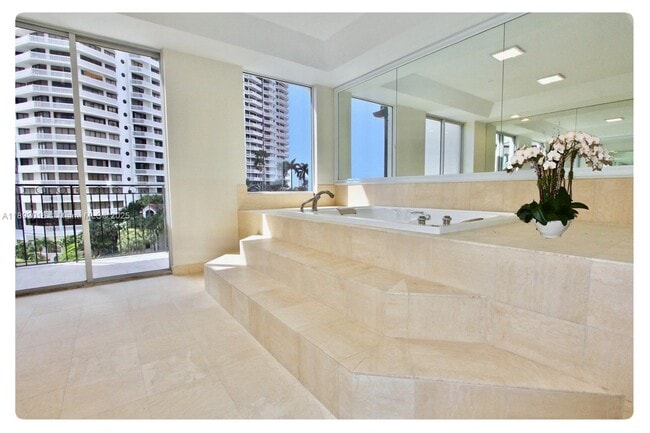Building Photo - 3500 Island Blvd