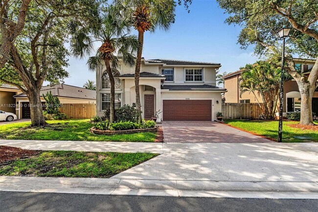 Building Photo - 16408 Sapphire Pl