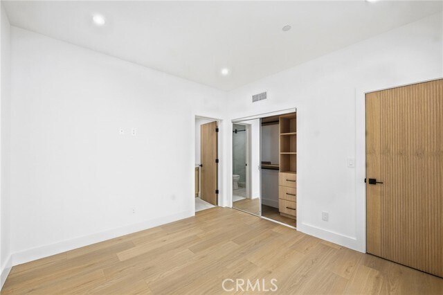 Building Photo - 13600 Burbank Blvd