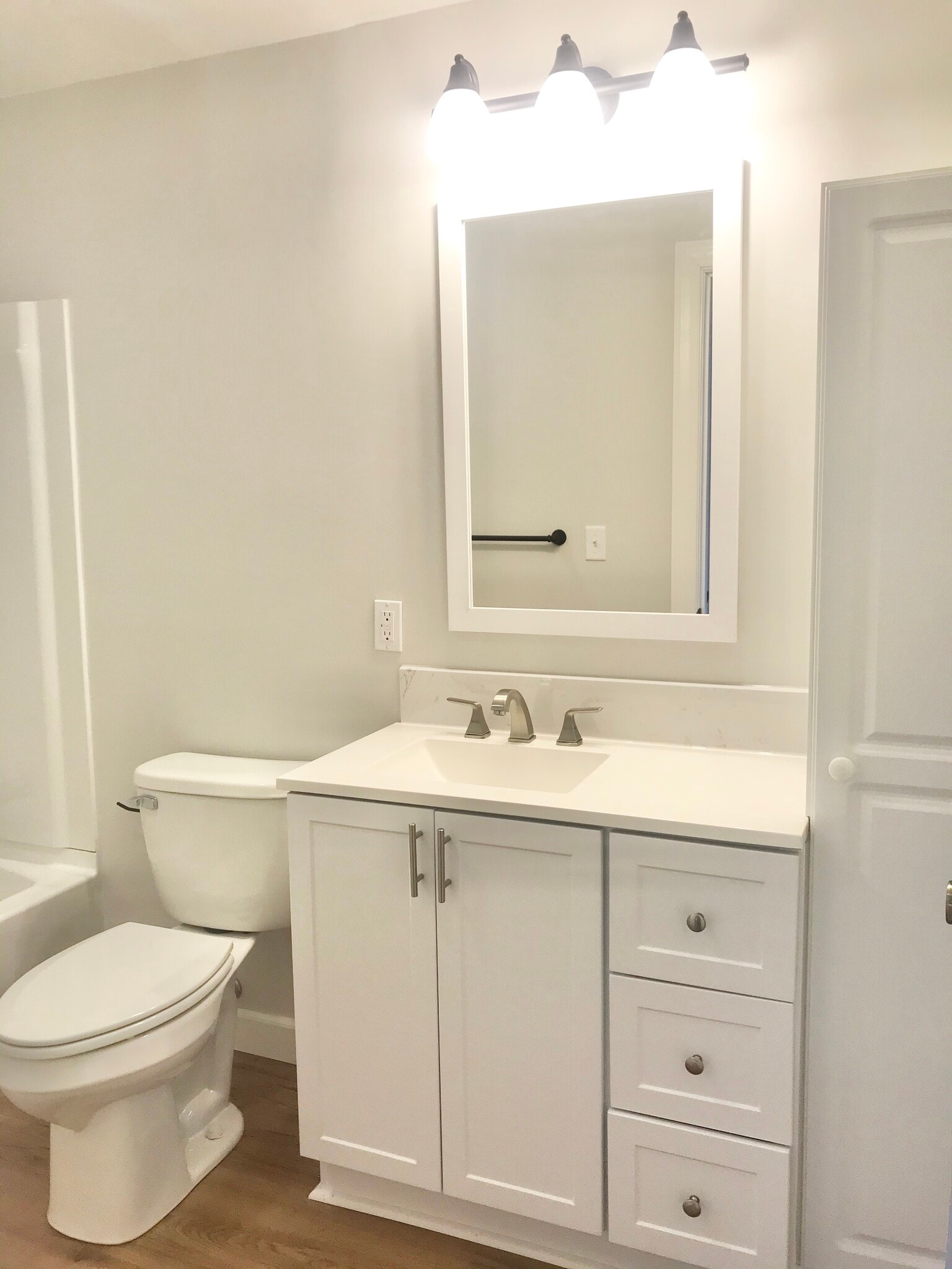 Bathroom - 217 Lane St