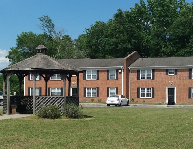 Building Photo - Walker Landing